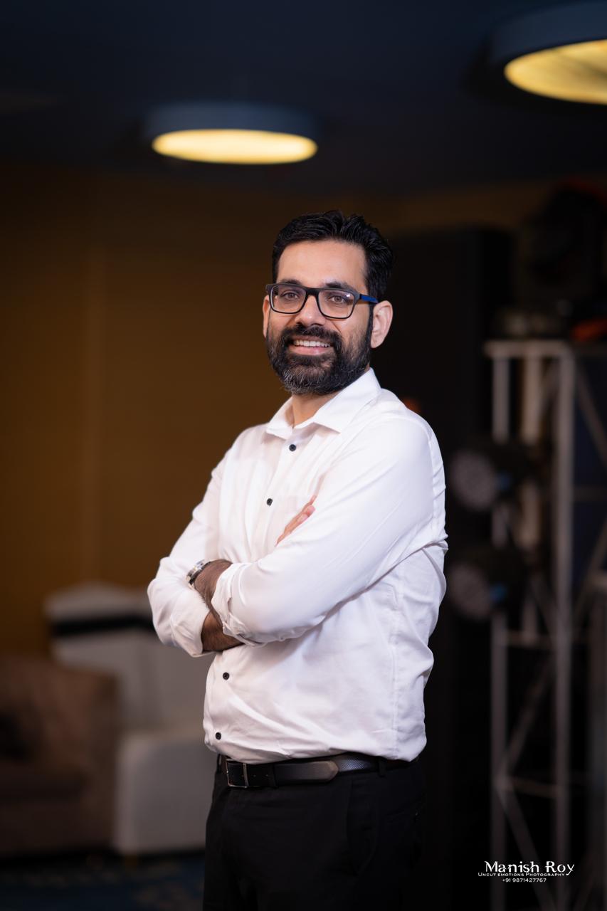 DR. HIMANSHU SARDANA