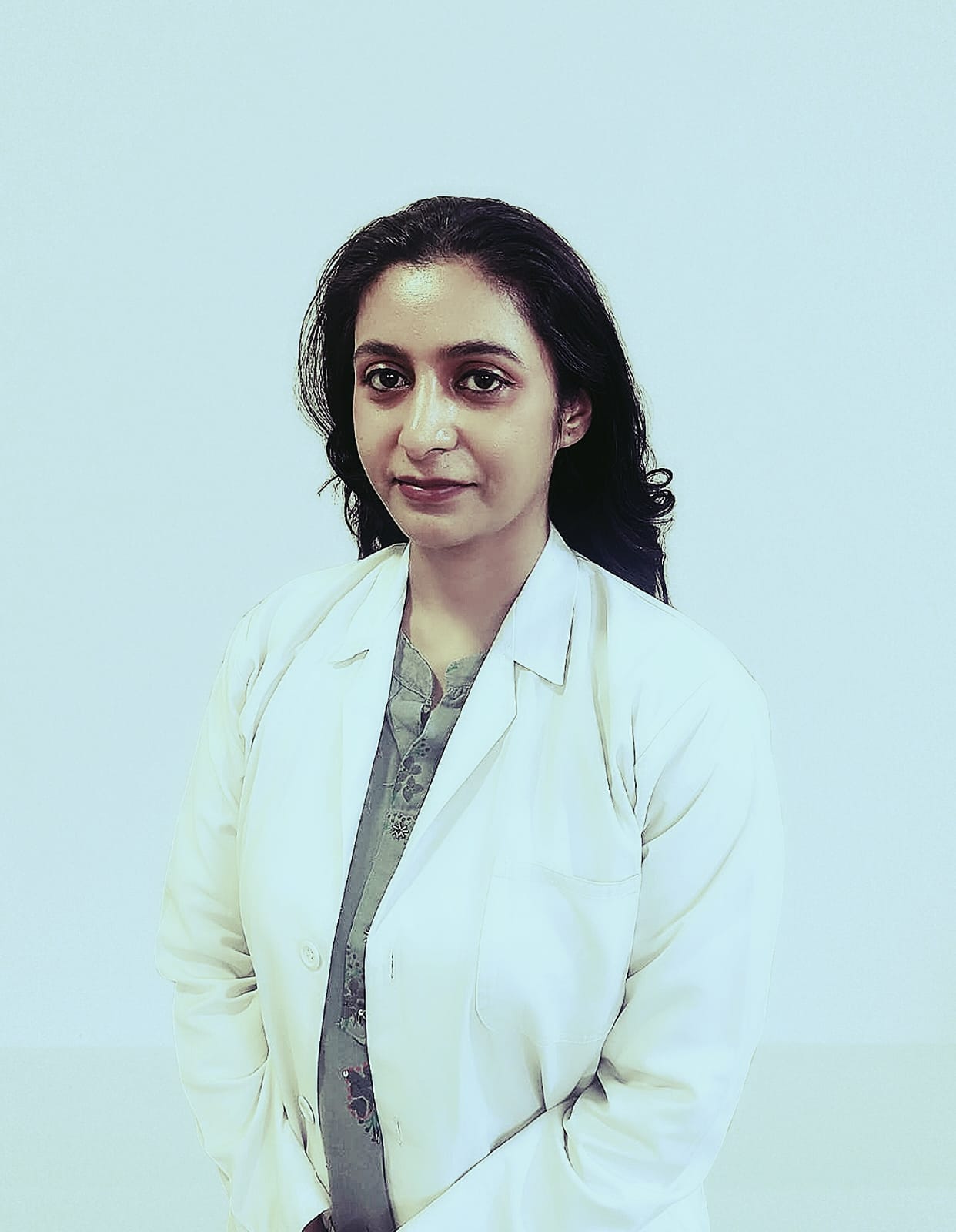 DR. SONALI THAKUR
